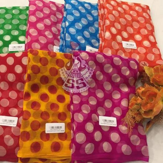 Chiffon Polka Dot Print Manufacturers, Suppliers, Exporters in Delhi