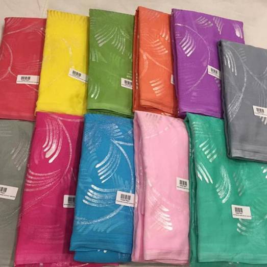 Chiffon Silver Pearl Manufacturers, Suppliers, Exporters in Delhi